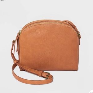 Triple compartment crossbody bag